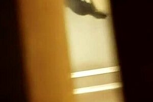 espiando como se talla la panocha peluda