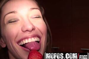 Porno71.com let's try anal with young teen audrey rose from mofos.