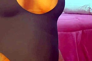 hot teen lets roommate fuck her pussy