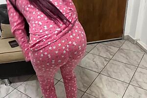 yo, my hot stepdaughter’s big ass rubs my cock while dancing on my lap!