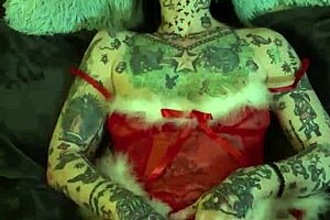 What's a MILF doing on the shelf for Christmas orgasm?