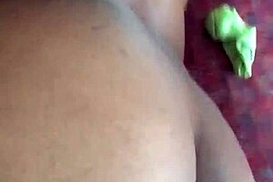 i'm a big booty black slut lovin' big cocks.