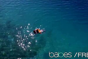 Ally Breelsen Sucks Shaved Cock In Baewatch Parody