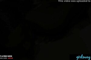 Amari Anne chats with Avery Black about pussy eating 😏