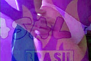 I love watching my girlfriend show her pussy