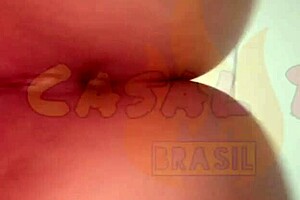 I love watching my girlfriend show her pussy