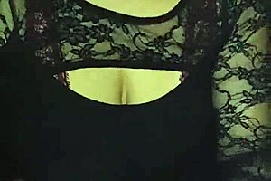 I suck on that cock.