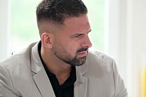 Damn! Slutty Secretary Sky Pierce Seduces Hesitant Boss for Office Sex GP2806!