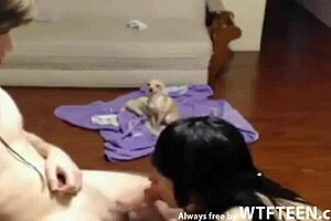 i watch young couple suckin cock