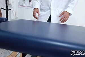 O massagista 1 with gay 3some and big cocks