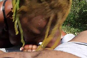 poizon ivy sucks don whoe on highway side