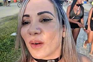 Met big clit beauty at carnival!