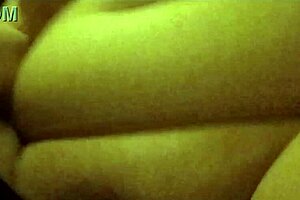 Topanga1234 shows close-up of masturbating her wet pussy to orgasm! 😘