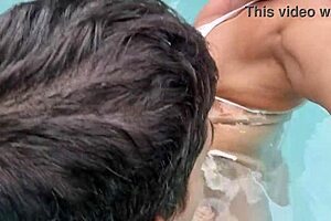 Met big clit beauty at carnival!