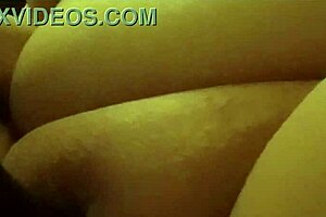 Topanga1234 shows close-up of masturbating her wet pussy to orgasm! 😘