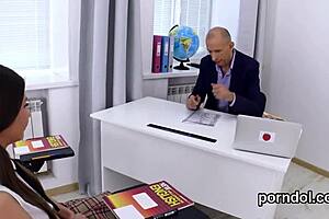 i seduced this cute college girl and nailed her hard