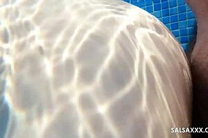 It’s so hot to make love in the water of the pool.