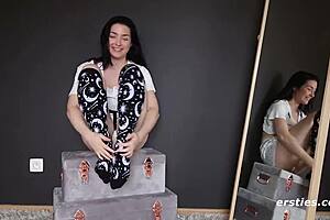 Domino Uses Anal Toys And Fingers Herself To Orgasm.