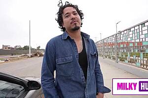 luisito tefornica unboxes kari love's big ass for riding orgasm