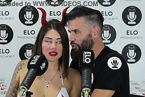 Spicy interview with Sara Blonde and Elo Picante in Buenos Aires 😏