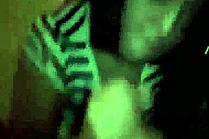 Amateur Arab Wife Gives Long Blowjob to Husband