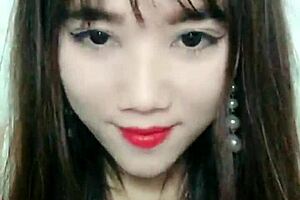 Korean hot girl on Uplive show