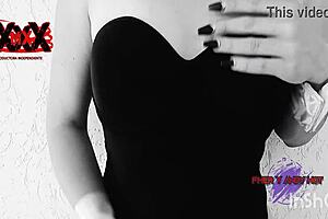 andy hot vestida de conejita de playboy vean como la chupa