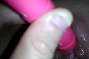 What amateur caresse does in her private moments?