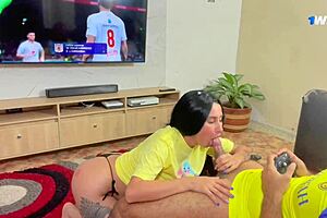 follo con mi novio mientras juega videojuegos?