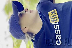 depilei a bucetinha para ele ficar louco olhando meu grelo enquanto chupava aquele pau gostoso 😍