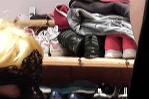 The blonde gives intense blowjob, sucking big cocks in blowbang and swallowing cum