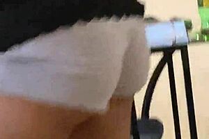 Anna Maria, the mature Latina milf, looks sexy in booty shorts