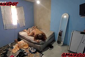 demolindo a cabana do pica-pau vermelho