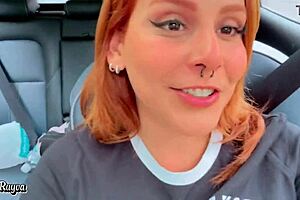 boquetão gostoso no carro até ganhar muitoooo leitinho