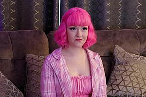 Evie Rees' transformation into a bimbo under mind control