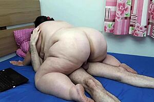 Big ass brazilian wife riding homemade