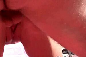 Ever seen a squirting threesome by the pool like this?