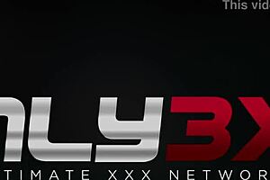 I spend weekend with massage and lesbian sex with Zazie