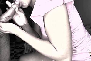 Secretarial beauty with great assets seduces her boss.