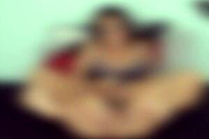 i play with dildos until squirting hard