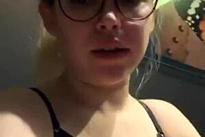 russian slut flashes tits on periscope for all to see