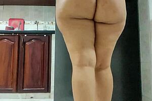 I’m sneaking around the market naked, almost caught by my stepmom—HIDDEN CAM madness!