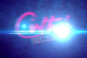 cinthia fernandez does arm exercises for body secrets