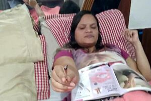 My Fairy Friend Mel Only Dates the Biggest Cocks at Parties!