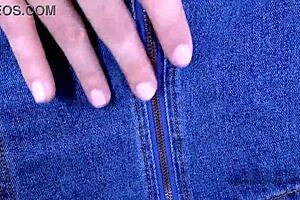 I fuckd that sexy brunett step mom durin the castin audtion, her petit body was so hott