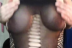 Kyra Hellfire Counts Down with Natural Big Boobs Instructions