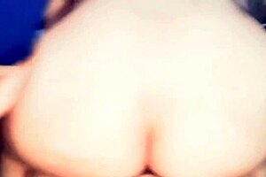 i can't resist my mother-in-law's big pussy