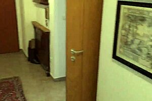 candid blooper upskirt pussy close-up