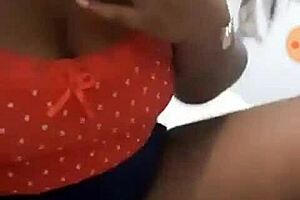 Look at This Morena's Big Ass Shaking!