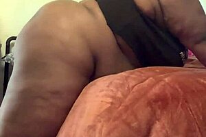 Having my way with milf big ass in bedroom